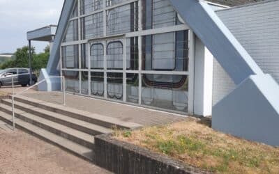 Leichenhalle Gresaubach erstrahlt in neuem Glanz